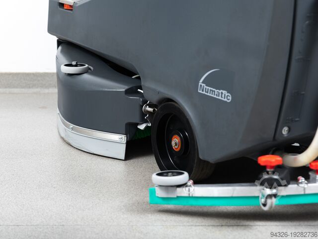 Numatic TTV 678G/400T NIEUWE BATTERIJEN Numatic TTV 678G/400T - 2017y - 461mth