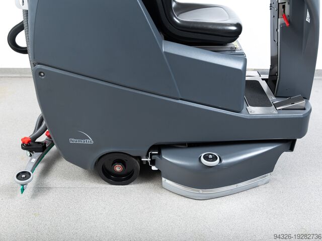 Numatic TTV 678G/400T NIEUWE BATTERIJEN Numatic TTV 678G/400T - 2017y - 461mth