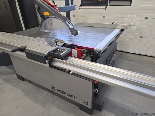 Scie à panneaux Altendorf F45 ElmoDrive