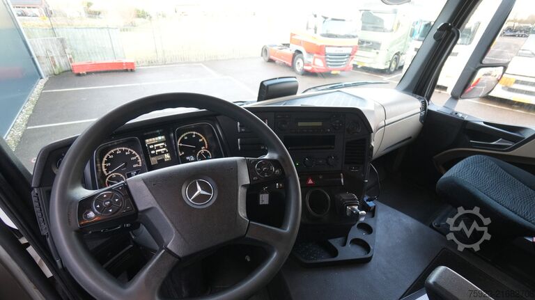 Padrão-SZM Mercedes-Benz Actros 1942 Tractor unit