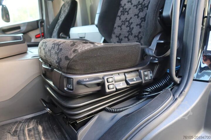 Scania G450 6x2 με μουσαμά και συρόμενη οροφή. Scania G450 6x2 Huif. Schuifdak