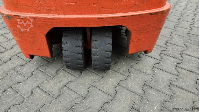 Empilhadeira elétrica Linde E15 1500kg. Linde E15