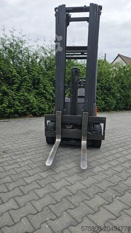 Empilhadeira elétrica Linde E15 1500kg. Linde E15