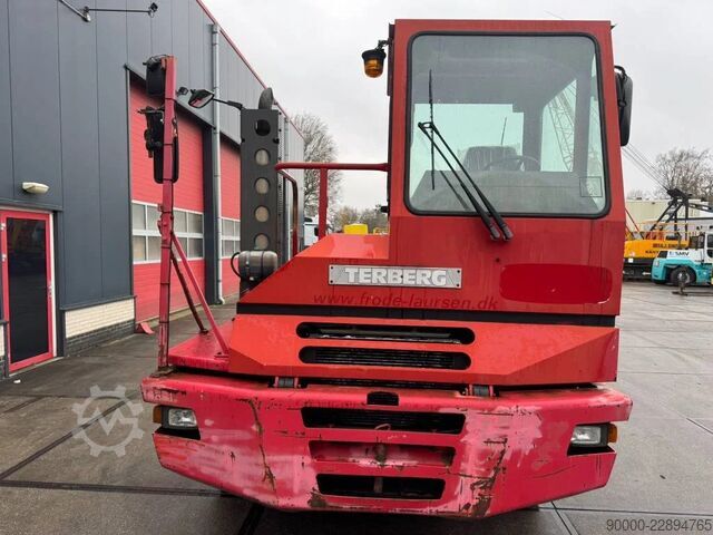 Terminal-Traktor Terberg YT 220