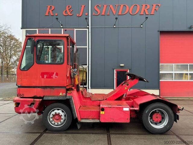 Terminal-Traktor Terberg YT 220