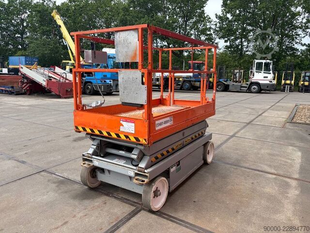 Scherenhebebühne Skyjack SJ 4620 8.1m Schaarhoogwerker / scissor lift