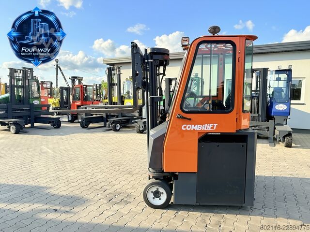 Vierwegestapler Combilift CBE2500 TRIPLEX 4900 POSITIONER CABIN