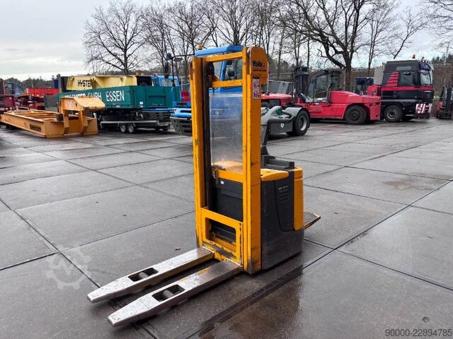 Stacker Jungheinrich WP 12S