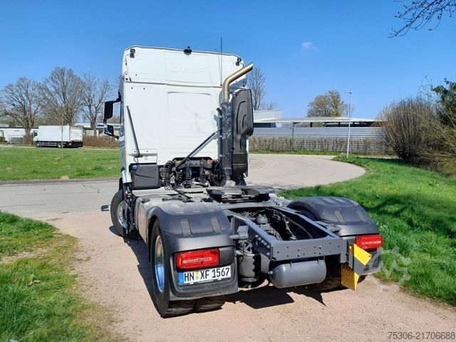 Tracteur routier standard DAF FT XF 530 NGD, PXP 4x4