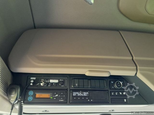 Tracteur routier standard DAF FT XF 530 NGD, PXP 4x4