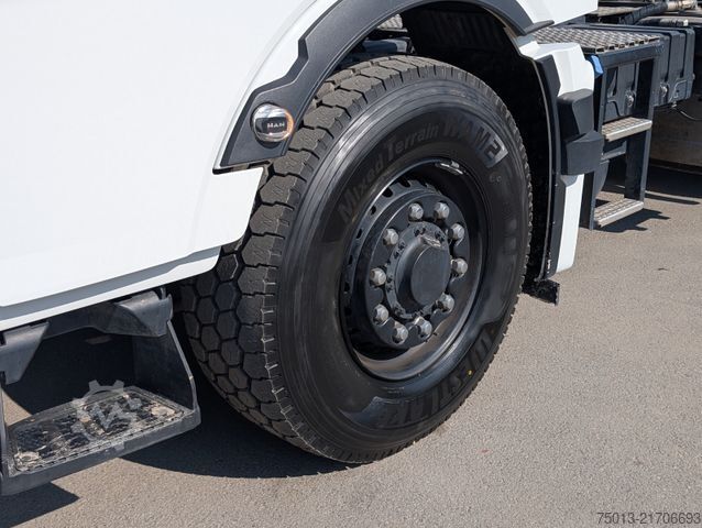 Tracteur routier standard MAN TGX 18.520 BL SA 4x4 Hydrodrive, MIETEN?