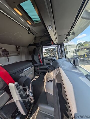 Standardowy ciągnik siodłowy MAN TGX 18.520 BL SA 4x4 Hydrodrive, MIETEN?