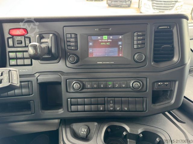 Standard tractor unit SCANIA P 450 * RETARDER  * STANDHEIZUNG * 1 X LIEGE *