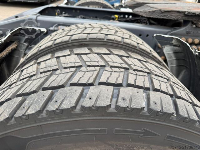 Standard tractor unit SCANIA P 450 * RETARDER  * STANDHEIZUNG * 1 X LIEGE *