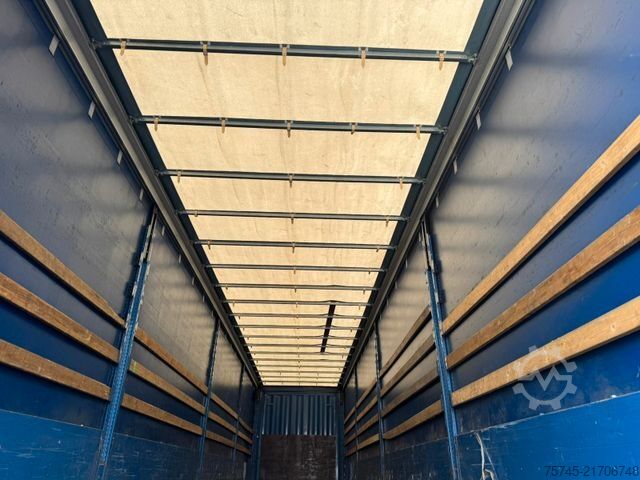 Open semitrailer with tarp KRONE SD *  * BORDWÄNDE * GUT BEREIFT * 2.70 M H