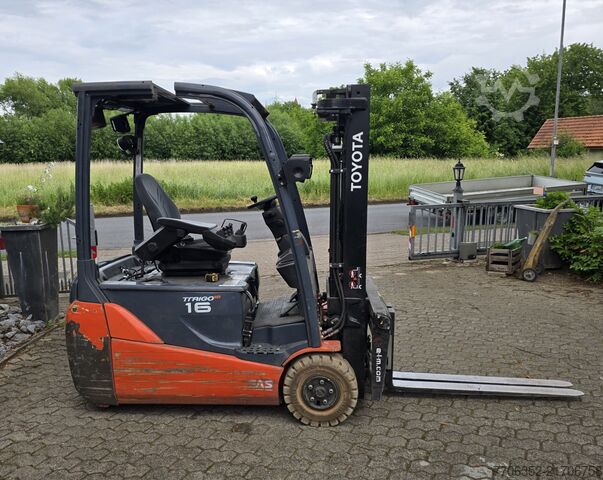 Carrello elevatore Toyota 8FBET16