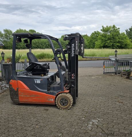 Carrello elevatore Toyota 8FBET16
