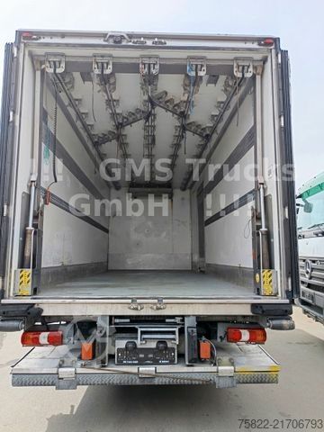 Refrigerated truck MERCEDES-BENZ Atego 1318 /Frigo Cool/ Rohrbahnen Fleisch Meat