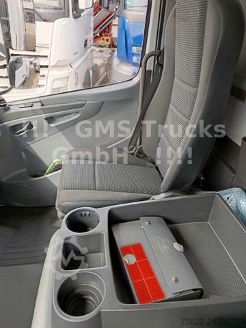 Refrigerated truck MERCEDES-BENZ Atego 1318 /Frigo Cool/ Rohrbahnen Fleisch Meat