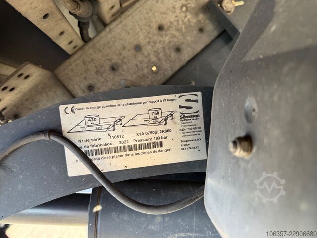 Box van IVECO Daily 35C16 3,0L Koffer LBW 750kg Euro6E