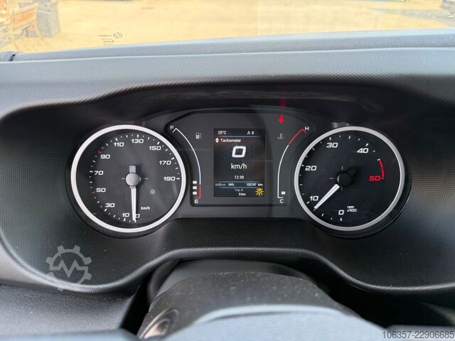Box van IVECO Daily 35C16 3,0L Koffer LBW 750kg Euro6E Seitent