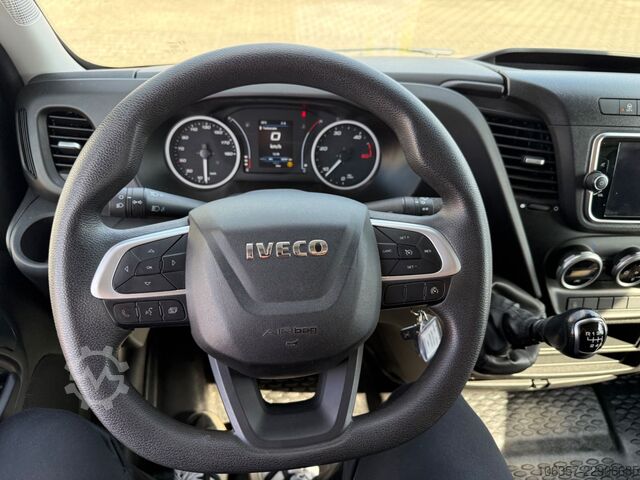 Box van IVECO Daily 35C16 3,0L Koffer LBW 750kg Euro6E Seitent