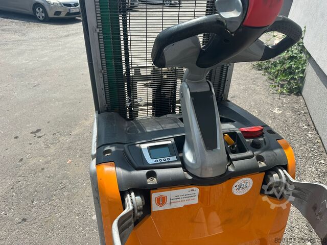 Stackers Stand-on Still EXV-SF14