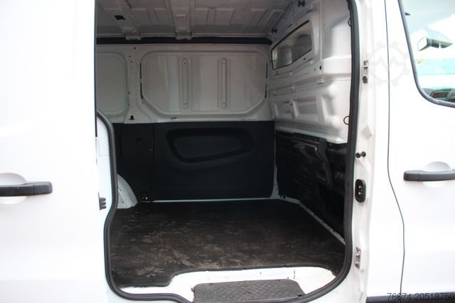 Dobozos furgon OPEL Vivaro B  Kasten L1H1  Klima AHK Dachträger PDC