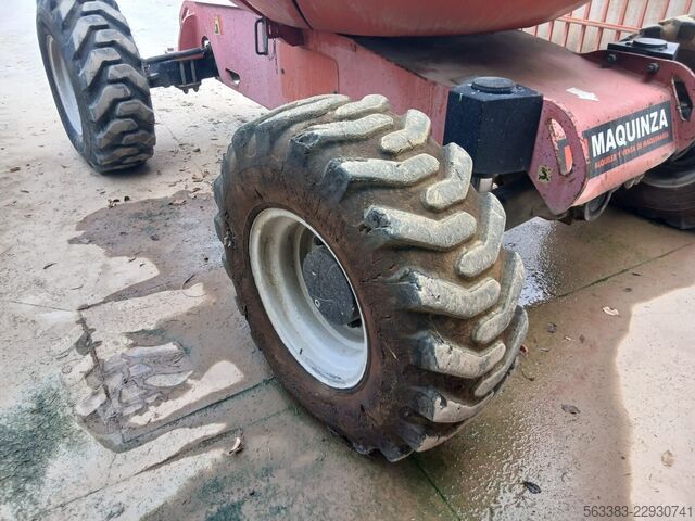 Knikarmhoogwerker Manitou 180ATJ