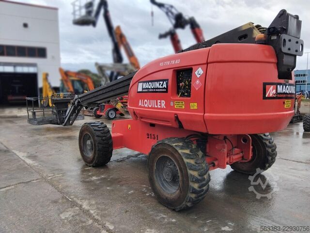 Telescoophoogwerker JLG 660SJ