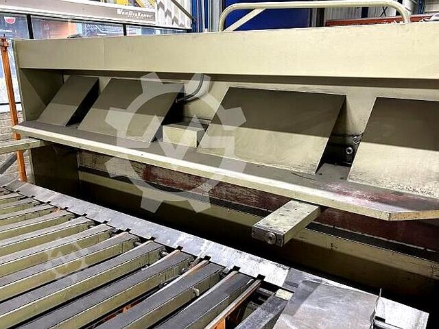 Sheet metal shear Safan HVR 430-6