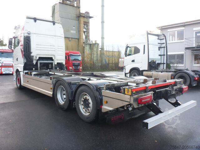 Kamyon takas şasisi MAN TGX 26.510 LL GX Hubschwingen 2x AHK