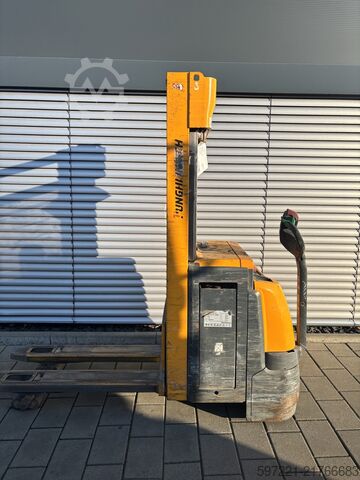 Palettenstapler Jungheinrich EJC 216z