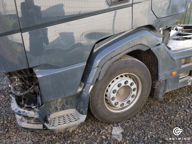 Standard trækkerunit DAF XG 480 FT UNFALL