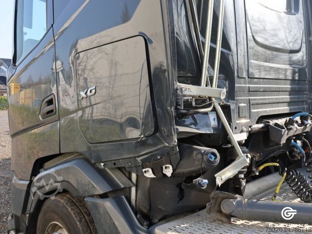 Standard trækkerunit DAF XG 480 FT UNFALL