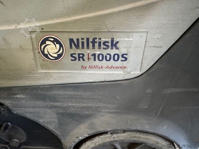 Zit-veegmachine Nilfisk SR1000S