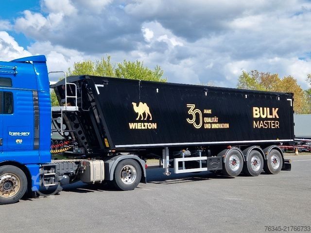 Semi-remorque benne WIELTON Alu-Kastenmulde 51m³  BULK Master BLACK Edition