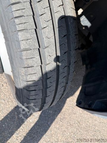 Furgão fechado MAN TGE 5.160 4x2 SB ¤6E Klima Navi LBW