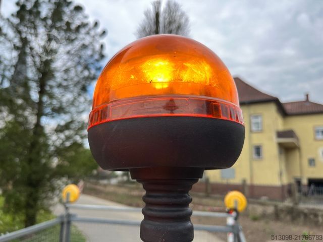 Transporter mit Kipper VOLKSWAGEN CRAFTER 2,0 TDI 4 MOTION DoKa 3-SEITENKIPPER AHK