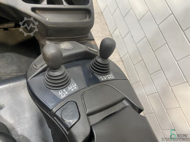 Viljuљkar Linde E50HL-01