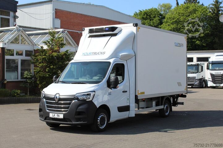 Refrigerator body van Renault Master CX 300 Tiefkühlkoffer 3-Sitze Türen+LBW