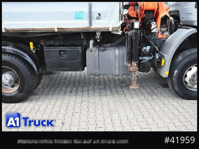 Gru montata su autocarro MERCEDES-BENZ Axor 1833, 4x4, Kran 3 Seiten Kipper, Funk