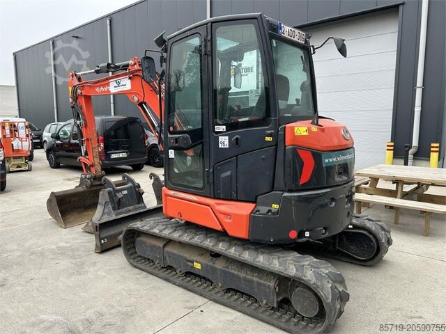 Mini escavatore Kubota U50-5 (5024)