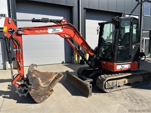 Mini escavatore Kubota U50-5 (6970)