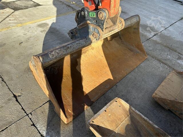 Mini-pelle Kubota U50-5 (8596)