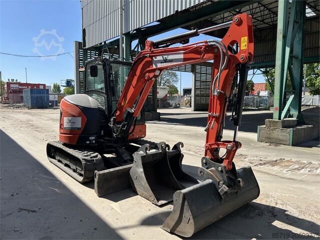 Mini escavatore Kubota U50-5 (9613)