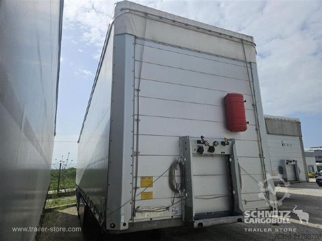 Otvorena poluprikolica sa ceradom Schmitz Cargobull Semitrailer Curtainsider Standard