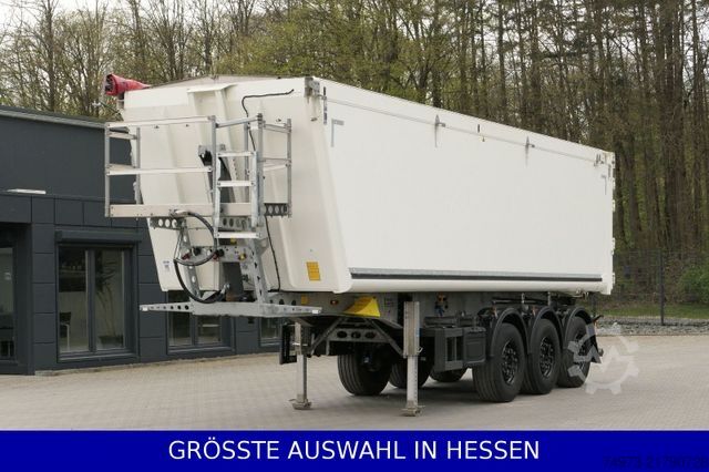 Tiptrailer SCHMITZ CARGOBULL Agrar 45m³ kurz+niedrig Türen+Klappe ¤515mtl.
