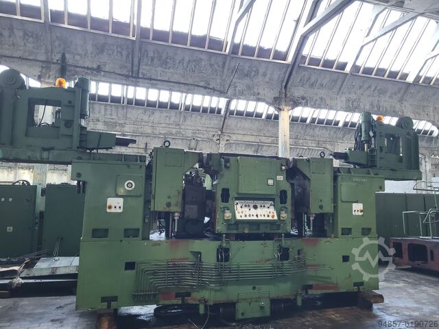 Ondervloerdraaibank UGB 150 RAFAMET UGB 150