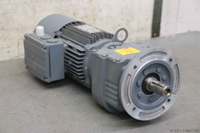 Getriebemotor 0,55 kW 75 U/min SEW-Eurodrive RF27 DT80K4/BMG